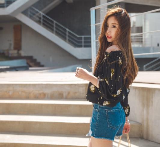 「须臾年华」一花凋零荒芜不了整个春天，一次挫折也荒废不了整个人生