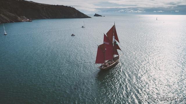 [老蒋书房]为什么现在的人过得都挺累，不是因为钱，而是这几个重要的原因