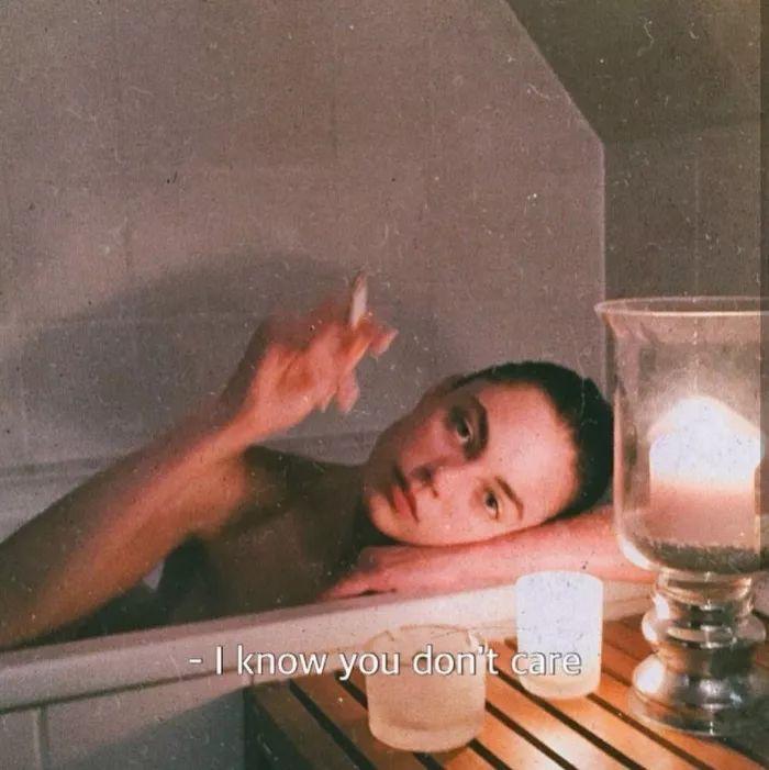 「萱草」“如果你还不知道自己喜欢什么，你就真的迷失了”