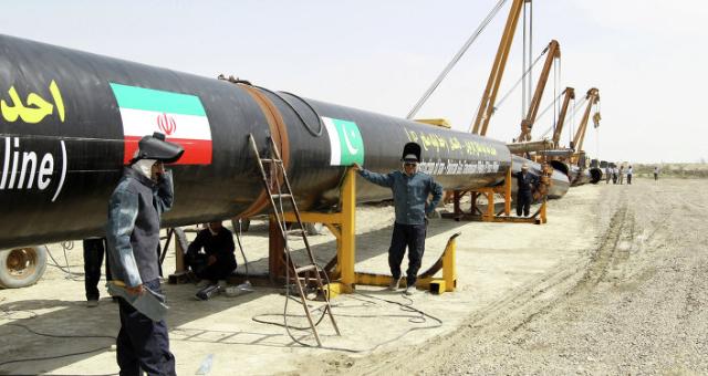 伊朗传来2个重磅消息，128亿管道项目将启动，我国退出两油田开发