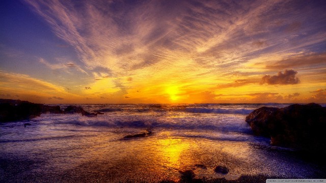 津榜谈情感：现实生活说说心情句子，简短励志，送给爱而不得的你