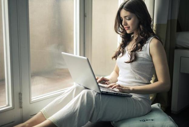 「泪划过的伤疤」男朋友的这几个需求你满足了，他会非常疼爱你，对你不离不弃