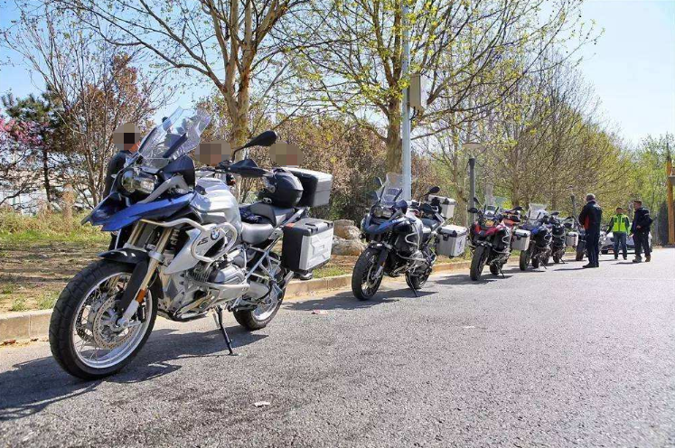 #车家号#从机车小白到大神，摩友是这么过来的，论摩托车爱好者的五个阶段