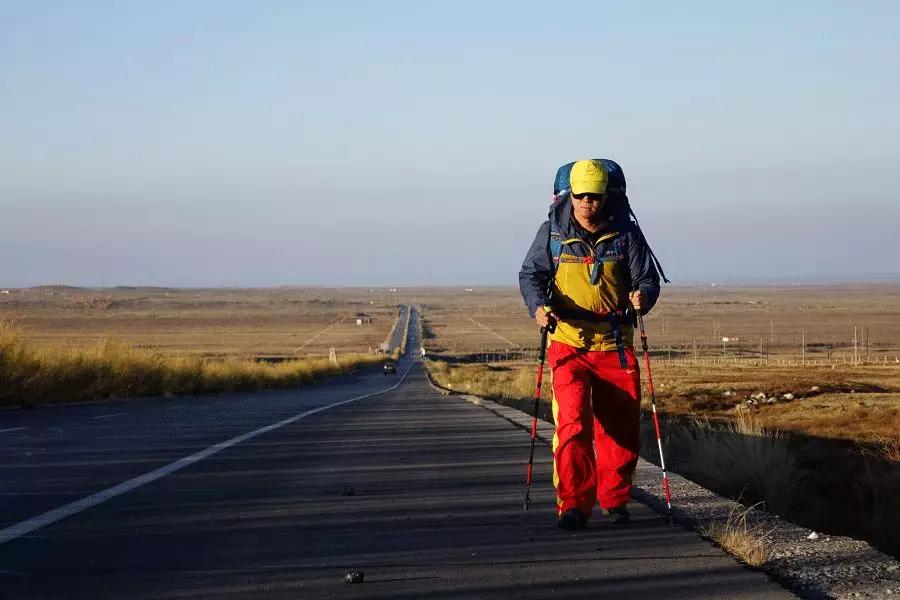 「蓝里」有一种伪仪式感，叫“中国式旅行”