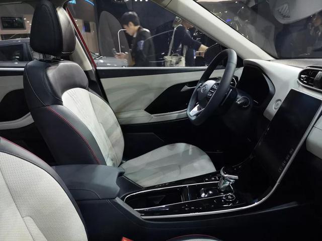 [车与生活]到现在还不知道买哪辆车？来看看十月上市的这八款新车