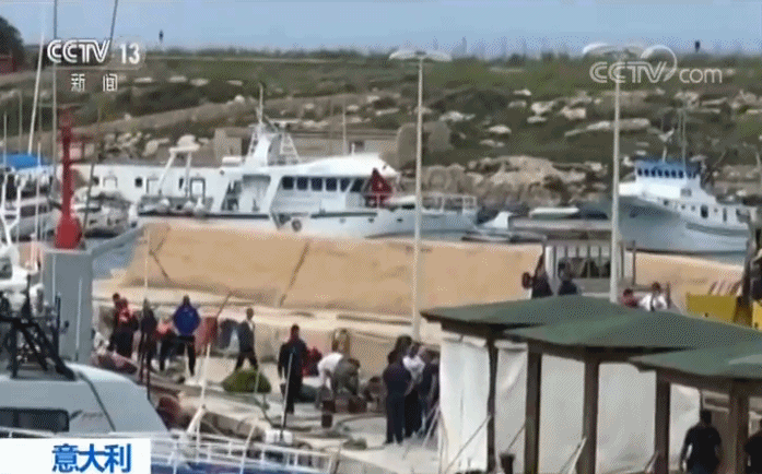 意大利一艘非法移民船沉没 13人死亡多人失踪