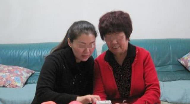 [阿彬的故事会]男子家贫做上门女婿，岳母对他如亲生，得知岳母心思，男子离了婚