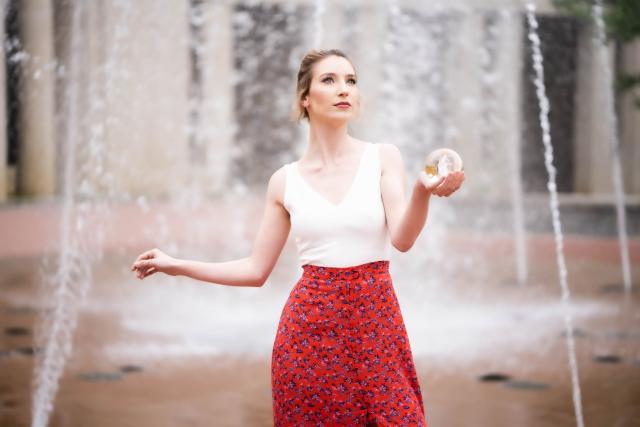 「浅浅情感说」“人别太作恶，否则自食其果”，一个离婚女人的忠告，警醒世人