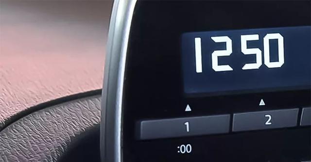 「荔枝养车」汽车仪表盘显示时间不准，怎么回事