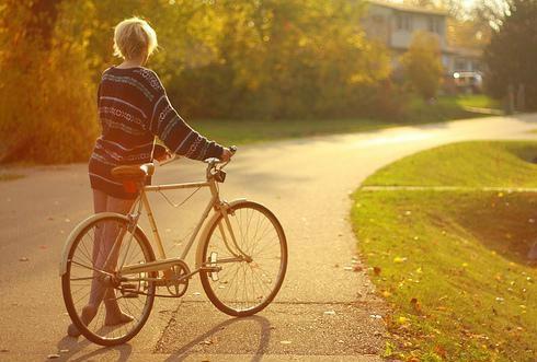 「浅浅情感说」低调，是一种素养，一种谋略，一种善良