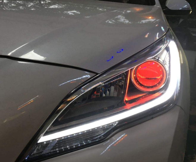 农村小刘■看到对方向你闪三下大灯，一定要留意，暗语很多老司机都懂！