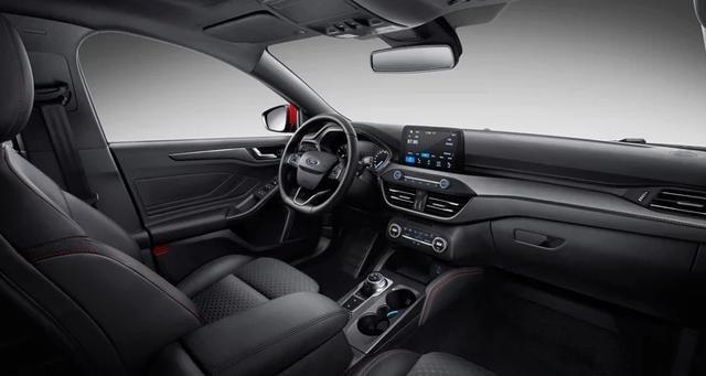 「汇玩车」福克斯招谁惹谁了，都用三缸机怎么就它被骂得最惨？