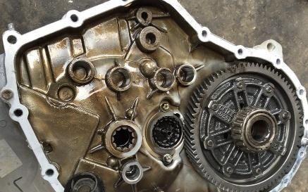 「林昇快讯」汽车中公认修不好的4个毛病！碰上你就自认倒霉，千万别花冤枉钱