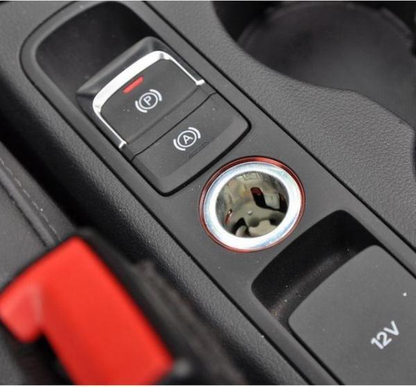 #丫丫谈汽车#不要闲置汽车点烟器！真正作用意想不到之大，实用方便用起来