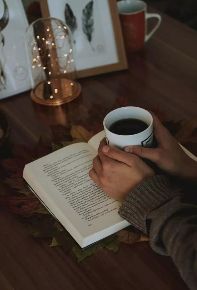 「文思泉涌」晚安，世事再艰难，也要好好爱自己！