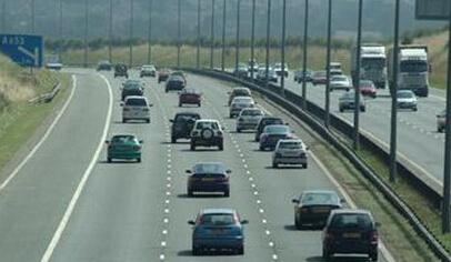 #条山高速公安交警#高速路上行车6大诀窍 不要频繁变换车道