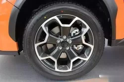 胡杨林文学@为什么轮胎保持合适的气压很重要？