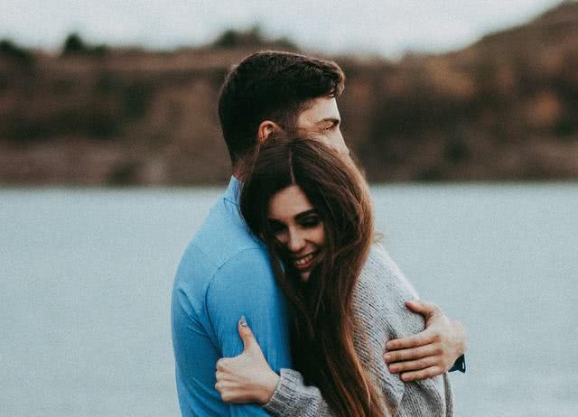 西厢有情■相亲吃饭花费两千，男子提出AA被嘲讽：两千不多，但我不想请你