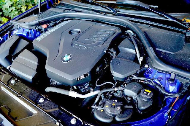 ZAKER网■车在进化，我们对于“驾驶乐趣”的判断标准是否也需要与时俱进呢？