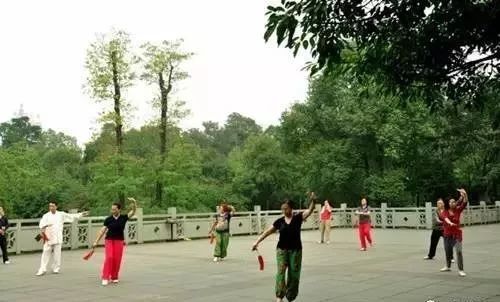 「盐山县广播电视台」一位老人70岁的感言，写的真好！值得收藏！