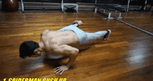 21岁韩国小伙体重190斤，健身有成，华丽蜕变肌肉型男