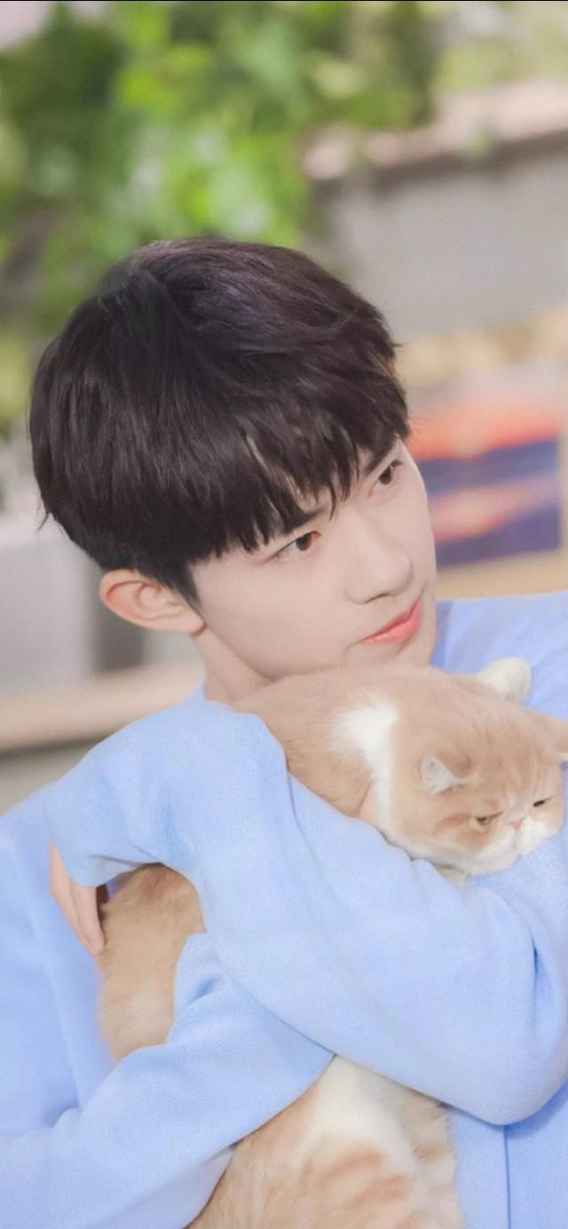 「十二划」生活不易，但我还是期待我的未来有“你”