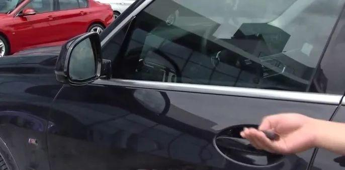 ZAKER网■质量向路虎看齐！70 万宝马新车 50 天修 8 次，4S 店给出神回复！