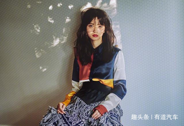 [有道汽车]与其在爱里受苦，不如离开不值得的人！七个方法助你走出分手阴霾