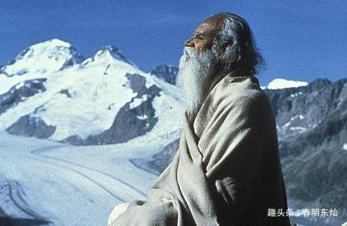 「春明东灿」爷爷的告诫：人到中年，学会“四不管”，好运不请自来