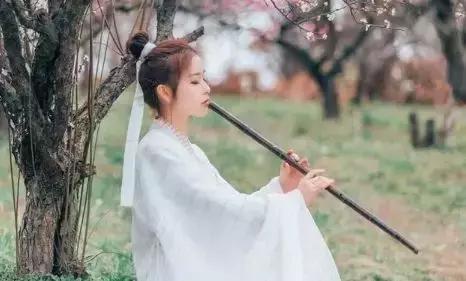 #早安晚安星语#余生，只对自己一个人好，只对爱你的人负责