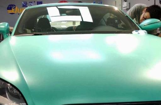 「汽车新作品」汽车贴膜那么贵，为什么4S店还会免费贴膜？网友：套路太深了