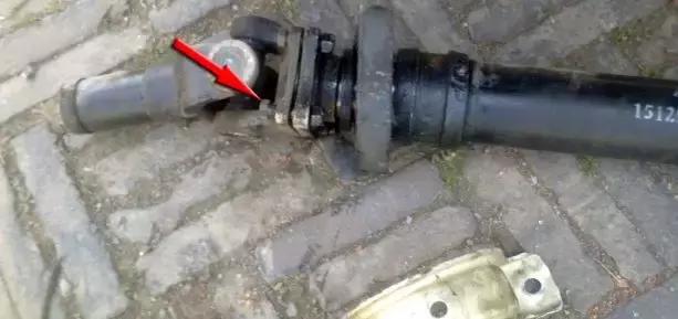 「用车养车常识」方向盘抖动，故障可能不止出在动平衡