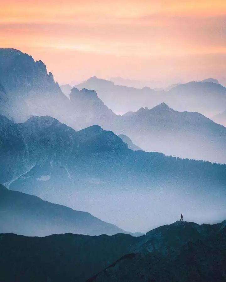 「津门网」孤独让你变得出众，而非合群