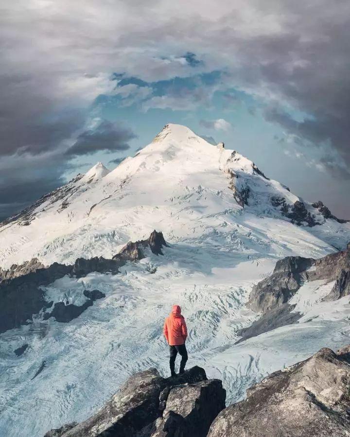 「津门网」孤独让你变得出众，而非合群