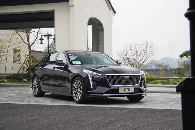 #成会玩车#经常跑长途高速路，你觉得开什么车最舒服？德系、美系还是法系？