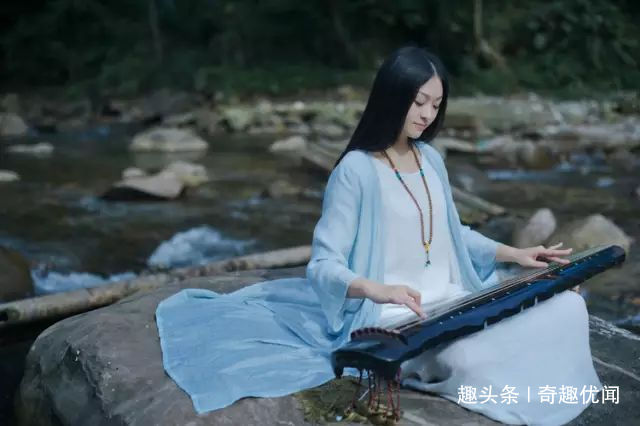 【奇趣优闻】不属于我的雨伞，我宁愿淋雨走路