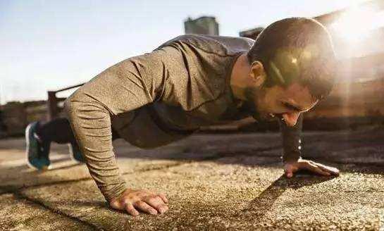 大视野：男人必须有一份自己的事业！废掉一个人：让他闲着、闲着、闲着