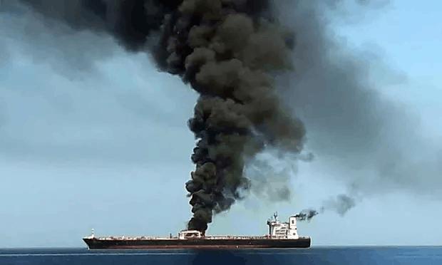 土军猛攻之际，伊朗油轮沙特海岸遭导弹攻击？中东局势再添变数