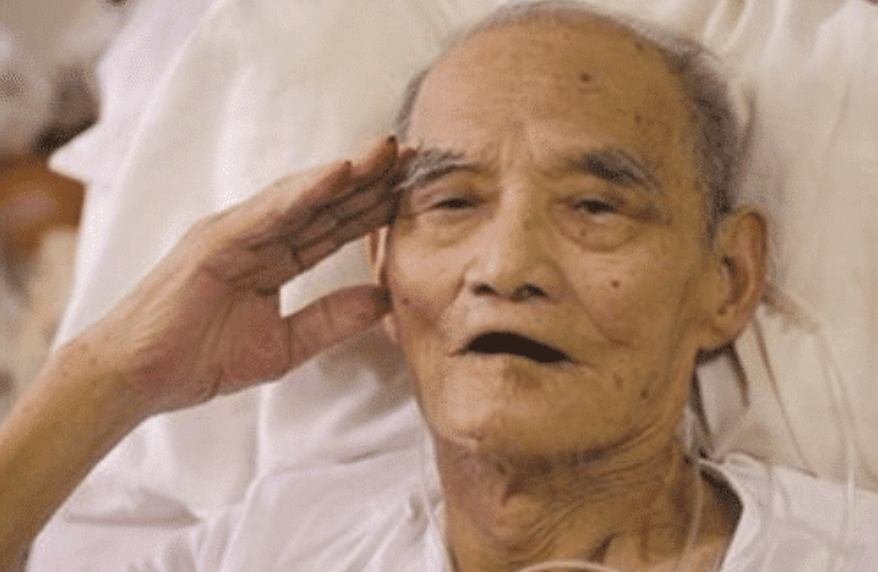 「港岛姑娘」为什么很多老人去世前，嘴里都会说胡话？背后的原因心疼