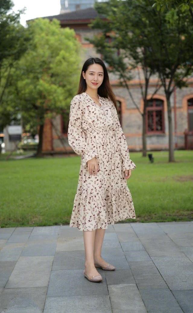 「男得糊涂了」把手机放下，把眼泪擦干，别辜负自己，相信努力成就未来！