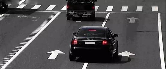 济南顺子■开车过程中遇到的9大奇葩事，哪一个让你最不能忍？