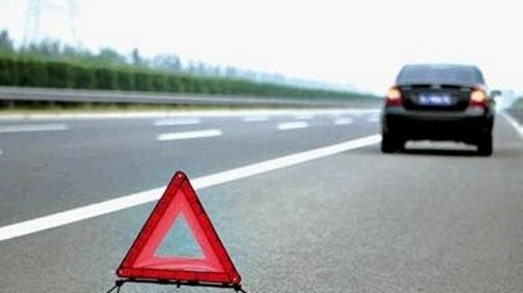 济南顺子■开车过程中遇到的9大奇葩事，哪一个让你最不能忍？