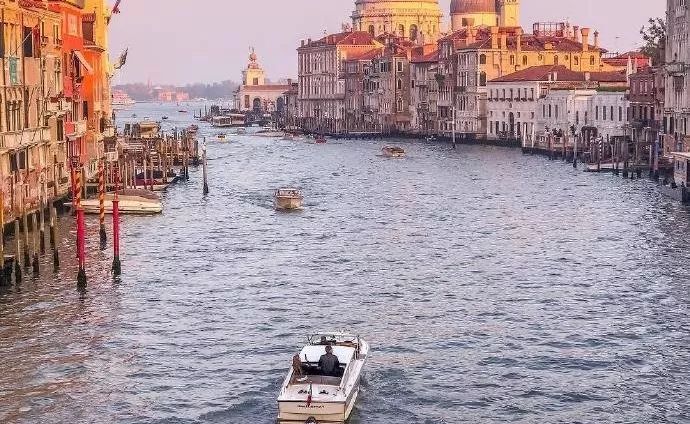 [美文分享]人，别想太多，想太多就是折磨自己