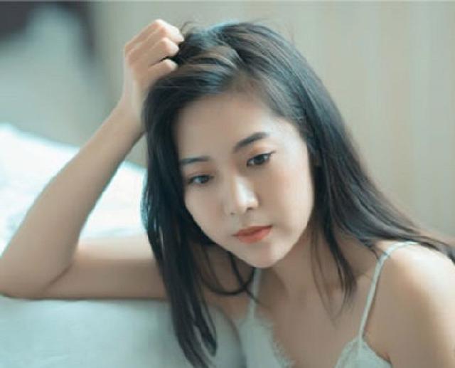 [小刘子谈情感]生活中，怎么判断女人是不是单身呢，这几招要学会