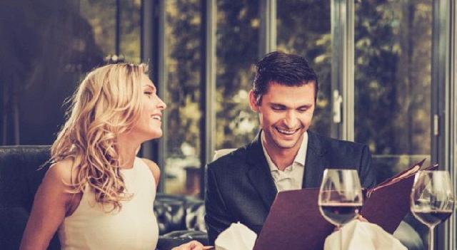 「小刘子谈情感」想追求中年女人，多和她聊聊这些话题，事半功倍