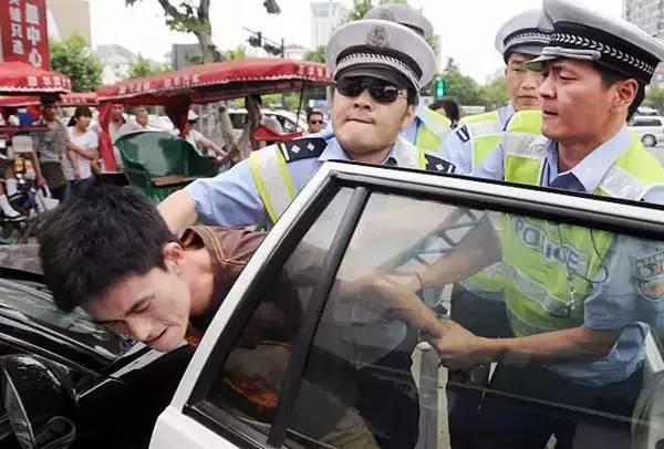 「无敌改装车」飘移到底怎么飘？这里来说个一清二楚