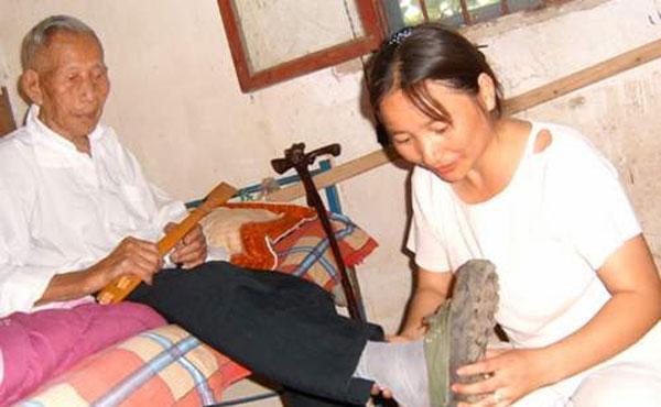 浅浅情感说@养儿子跟养女儿，哪种可能是“白养”一场？过来人的经历很现实