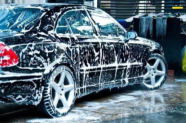 「东风风行漯河博诚店」注意！汽车生锈真的不是小事…