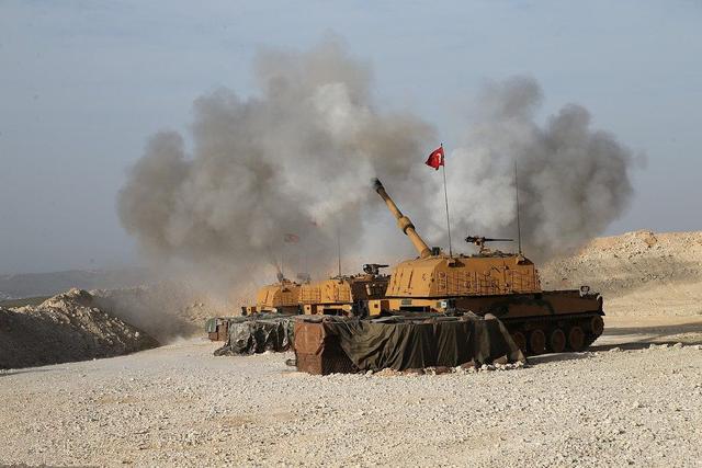 击败土耳其军3次冲锋，叙北激战，库武装点燃油井