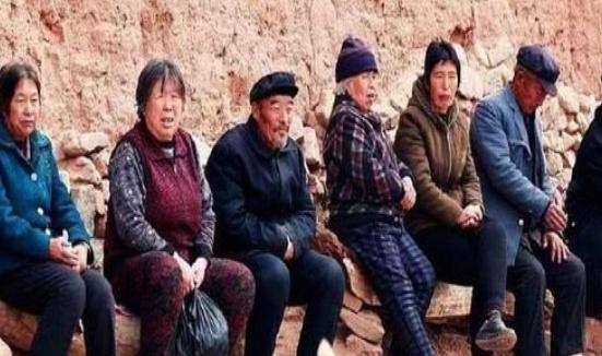 宿松快报@俗语“父母在，兄弟姐妹是一家”，下一句才是精华